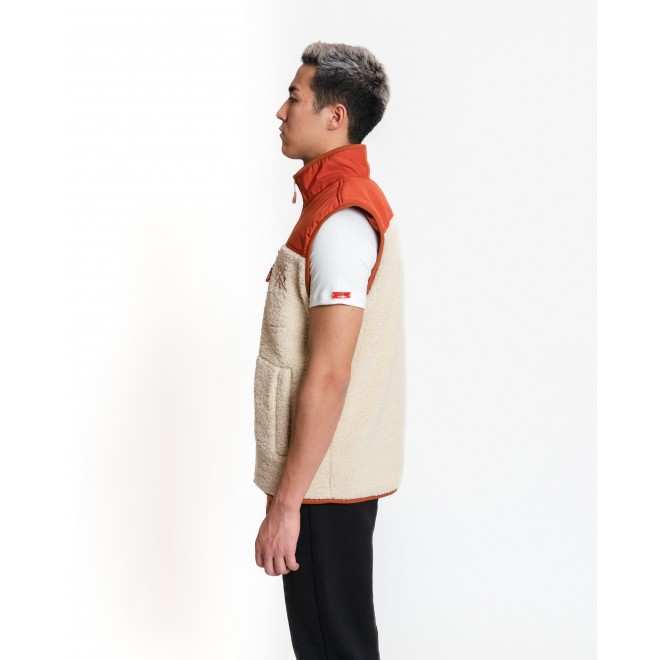 Luo Camp Plush Gilet 01 - Cream/Brick