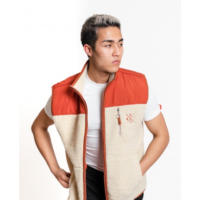 Luo Camp Plush Gilet 01 - Cream/Brick